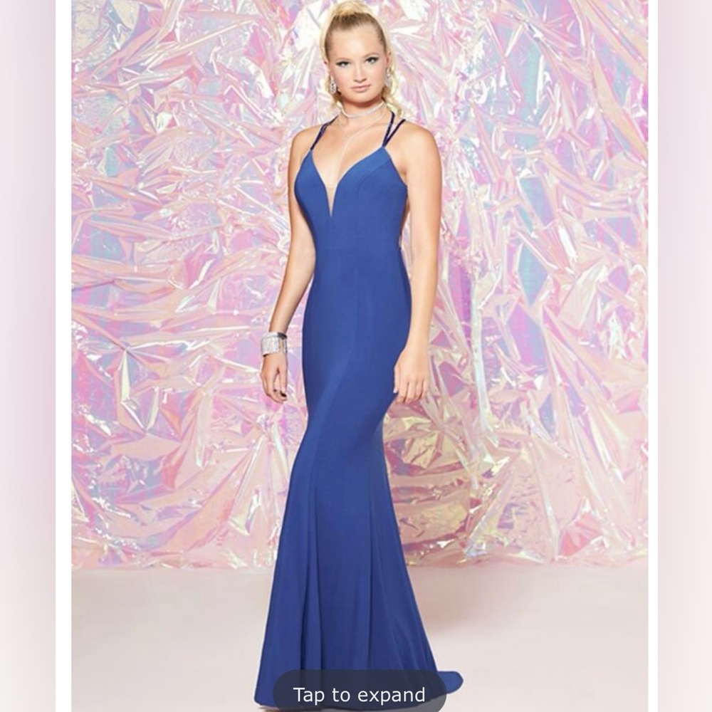 Studio 17 Exposed Back Dress